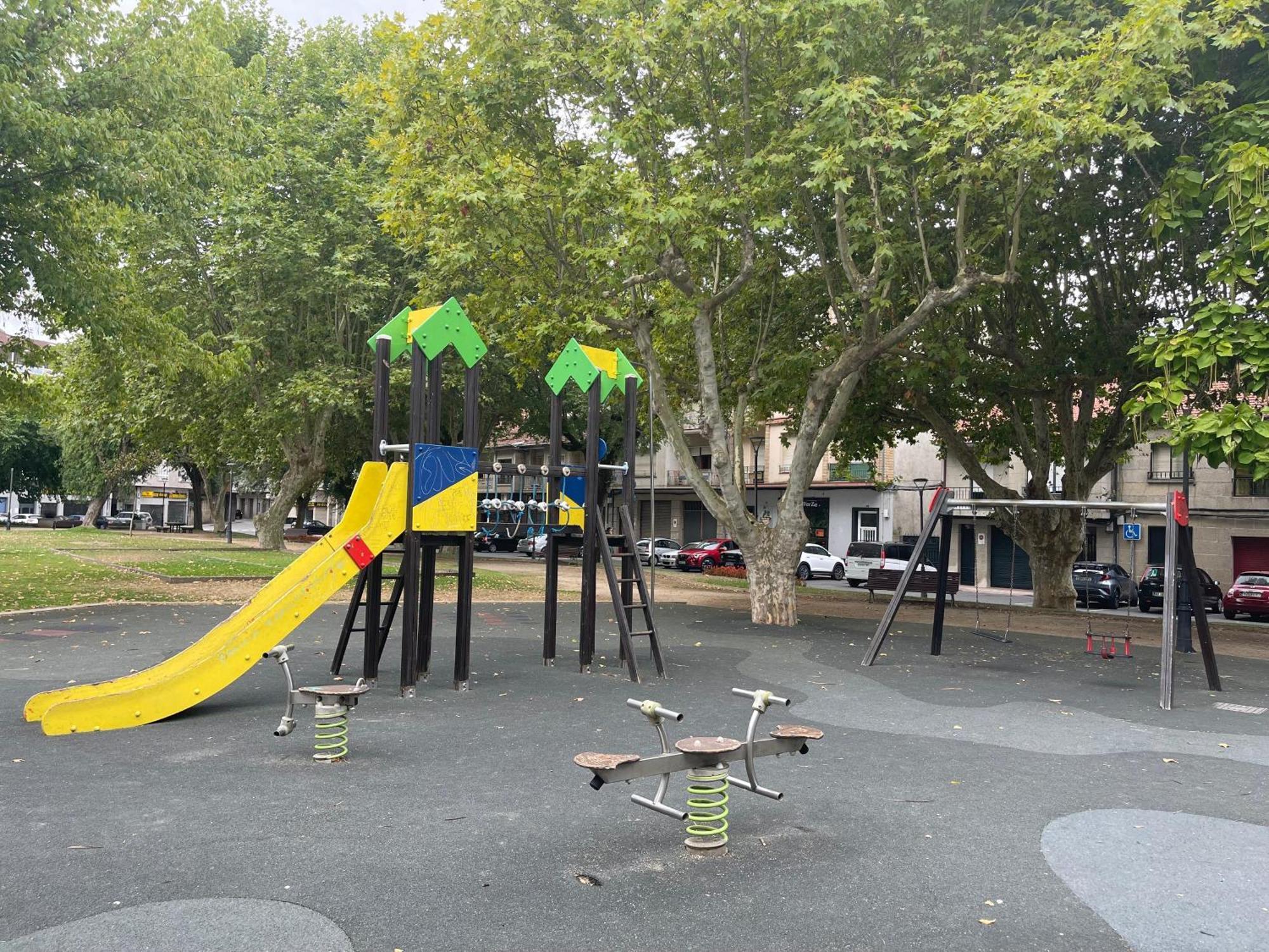 Piso Vacacional Familiar En Verín Εξωτερικό φωτογραφία